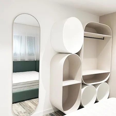 Sea't La Vie Hamallaj