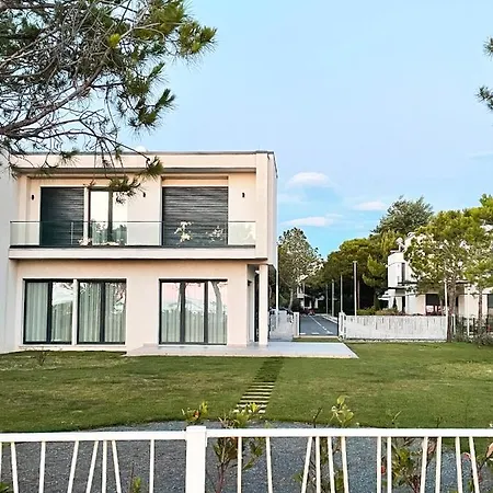 Sea't La Vie Hamallaj