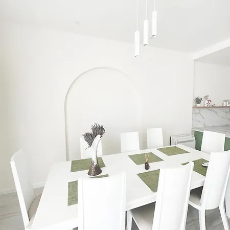 Sea't La Vie Villa *