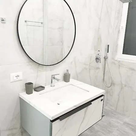 Sea't La Vie Villa Hamallaj