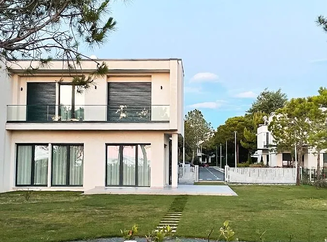 Sea't La Vie Hamallaj