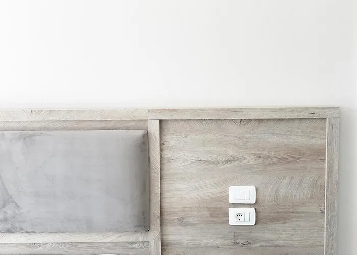 Willa Sea't La Vie Hamallaj