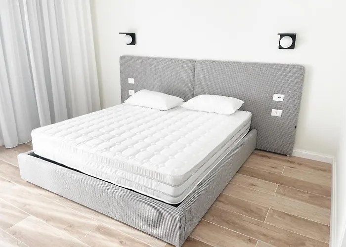 Sea't La Vie Hamallaj